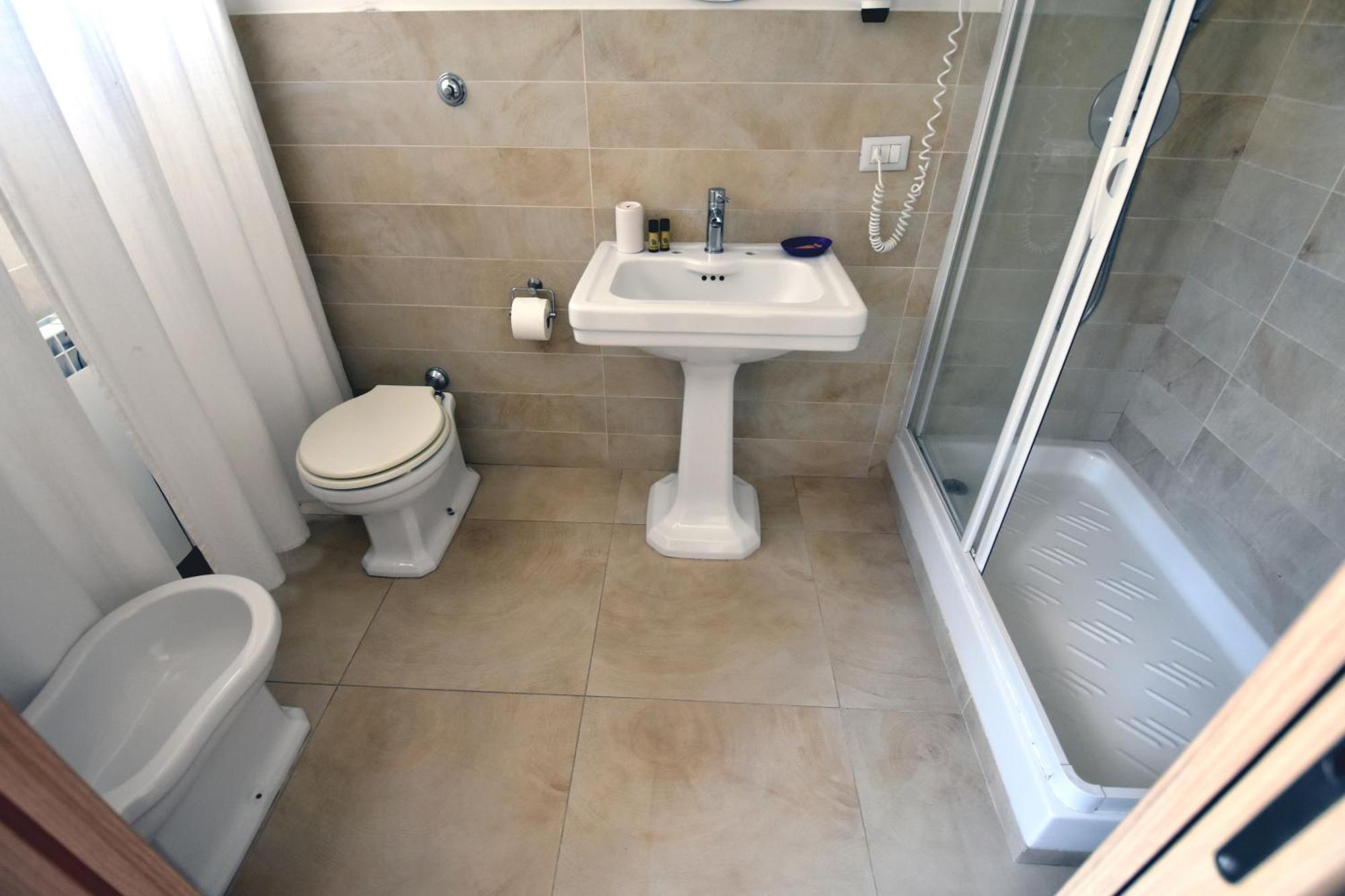 Guesthouse Vassallo Uno Рим Номер фото